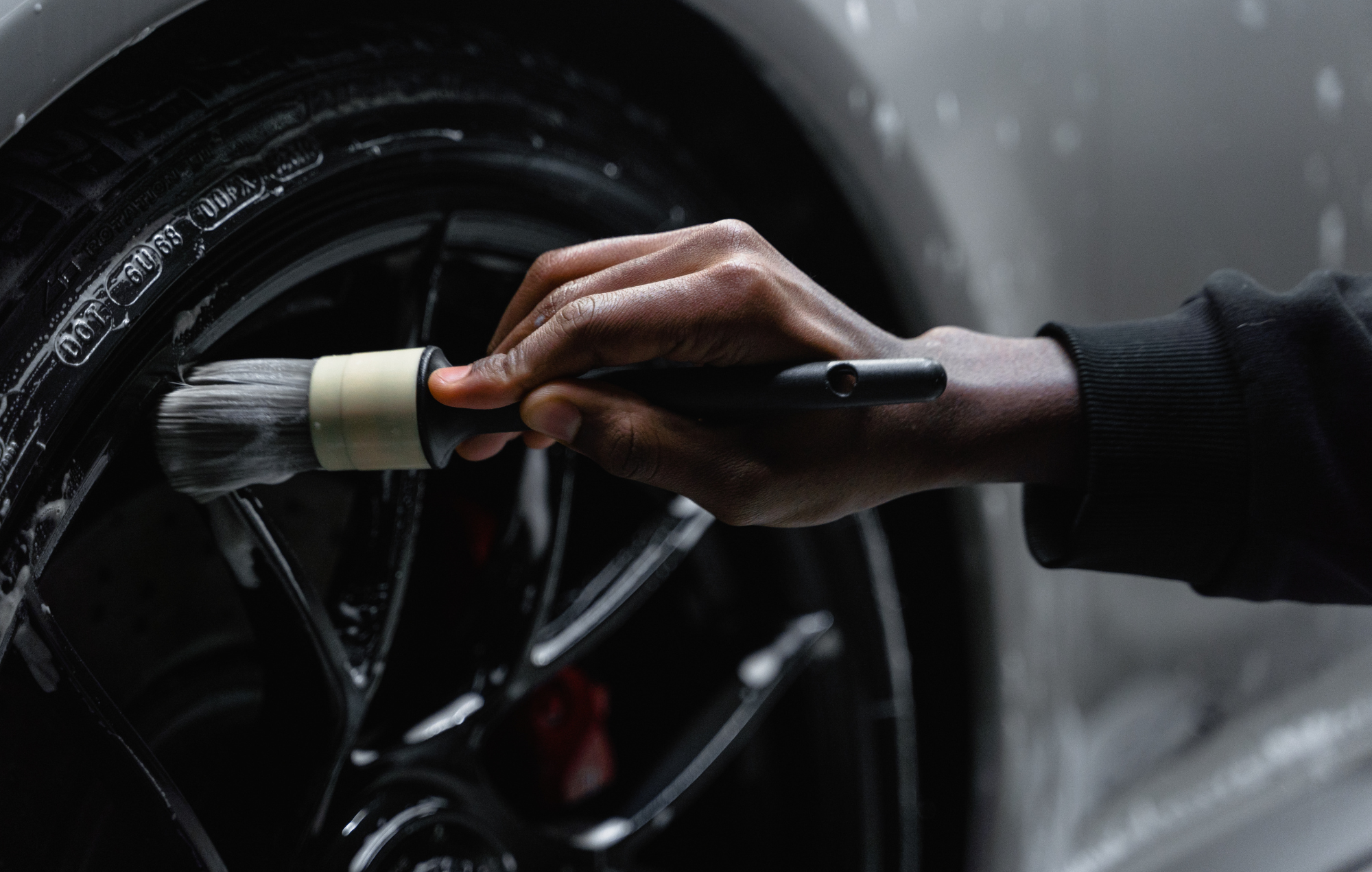 Wheel & Tire Detailing